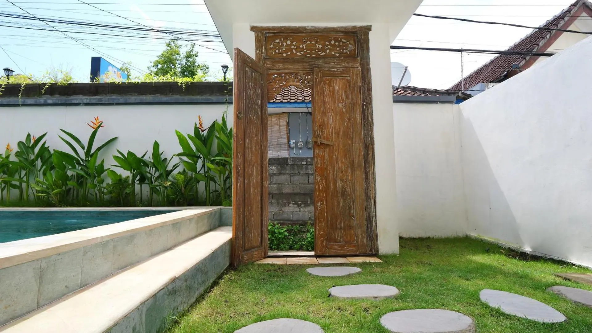 Ken Ken Guest House Seminyak  Indonesia